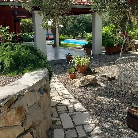D'amante Villa *